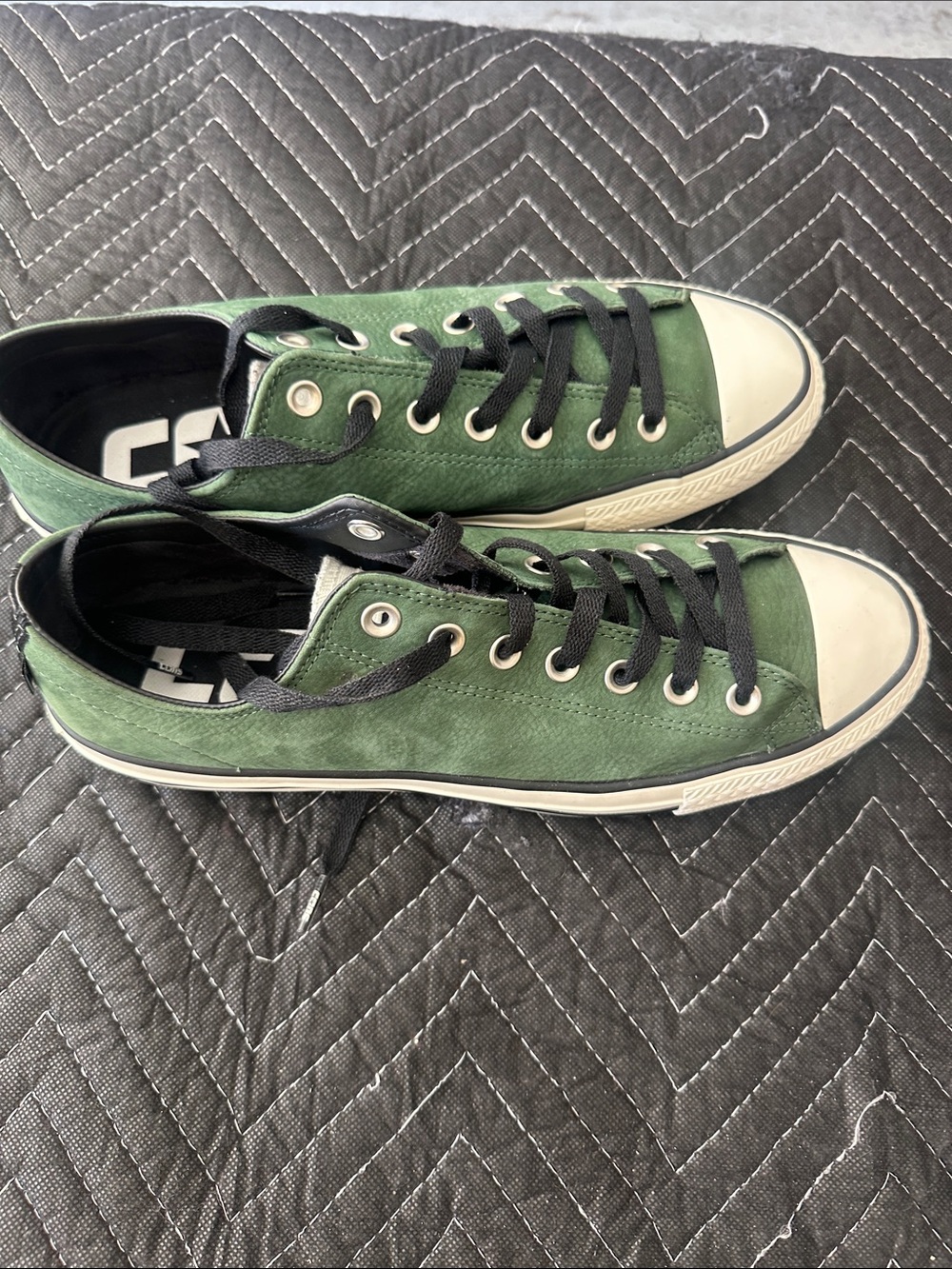 Converse Green Canvas Low-Top Sneakers with Black Laces - Picture 4 of 5